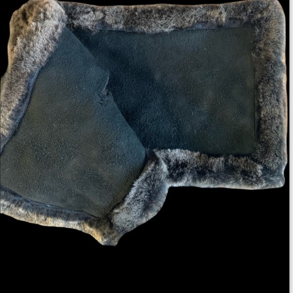 CHAS Mackenzie real shearling scarf - handmade in England - Picture 3 of 5